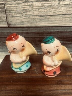 Vintage Japan Ceramic Angel Pixie Salt & Pepper Shakers 3"